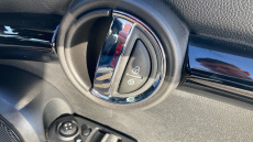 MINI Hatchback 135kW Cooper S Level 2 33kWh 3dr Auto Electric Hatchback